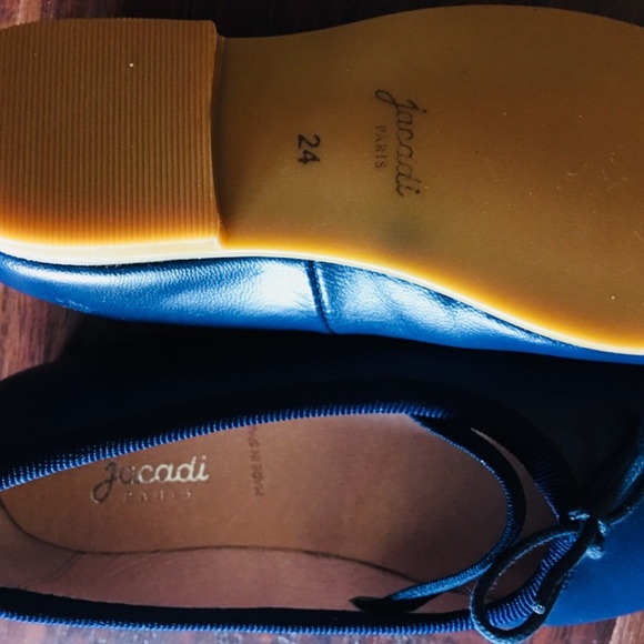 Jacadi Paris NWOB toddler navy ballet style shoes - Picture 4 of 5